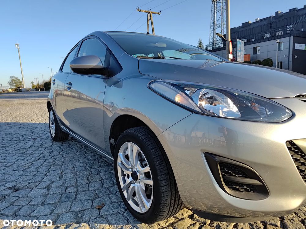 Mazda 2 - 12