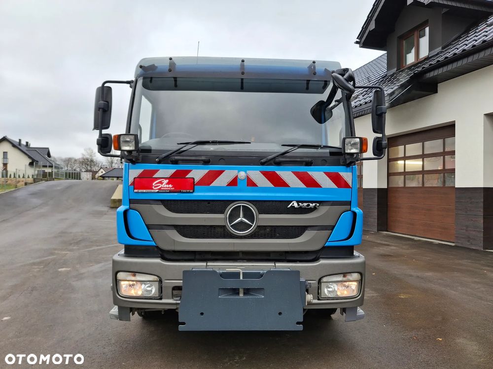 Mercedes-Benz Axor 1829 Zamiatarka FAUN Viajet 2010r EUnited PM10 Karcher Przebieg 76 Tyś KM Euro 5 - 2