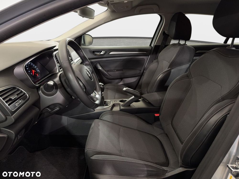 Renault Megane - 12