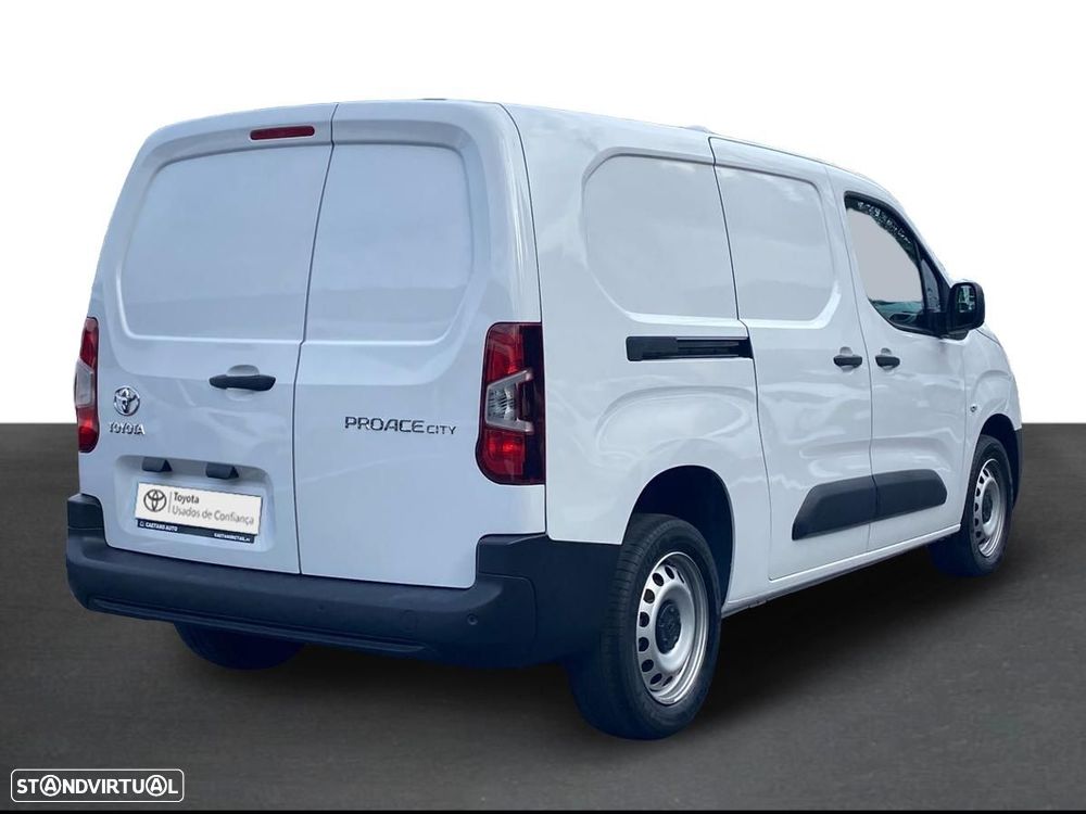 Toyota Proace - 14