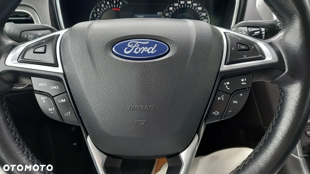Ford Mondeo 1.5 EcoBoost Titanium - 24