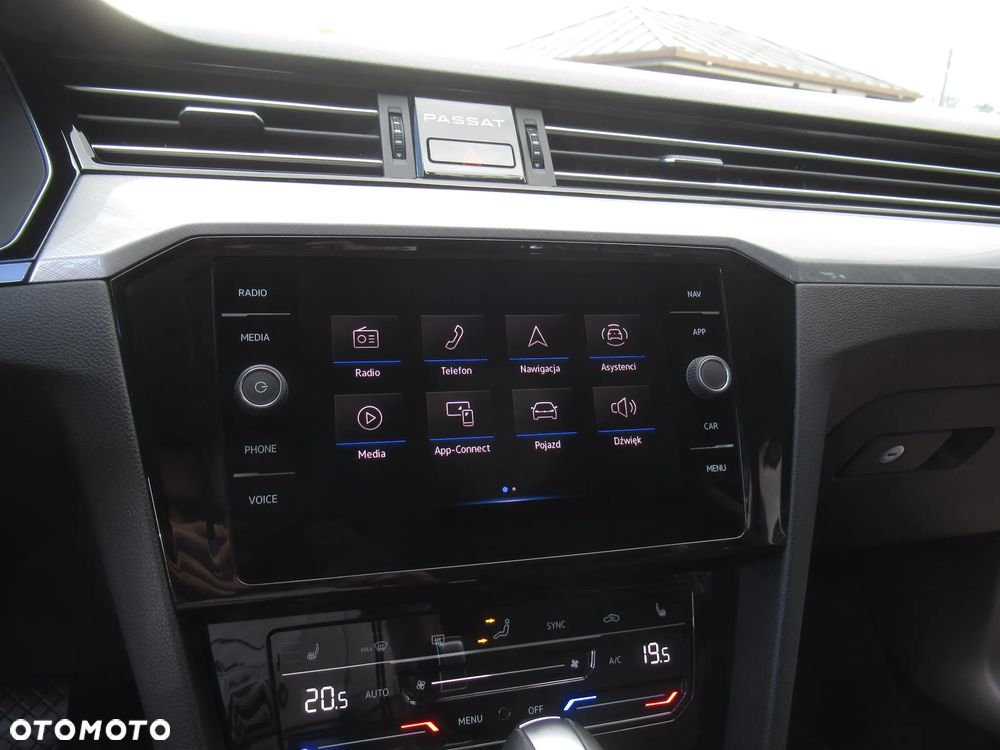 Volkswagen Passat 2021