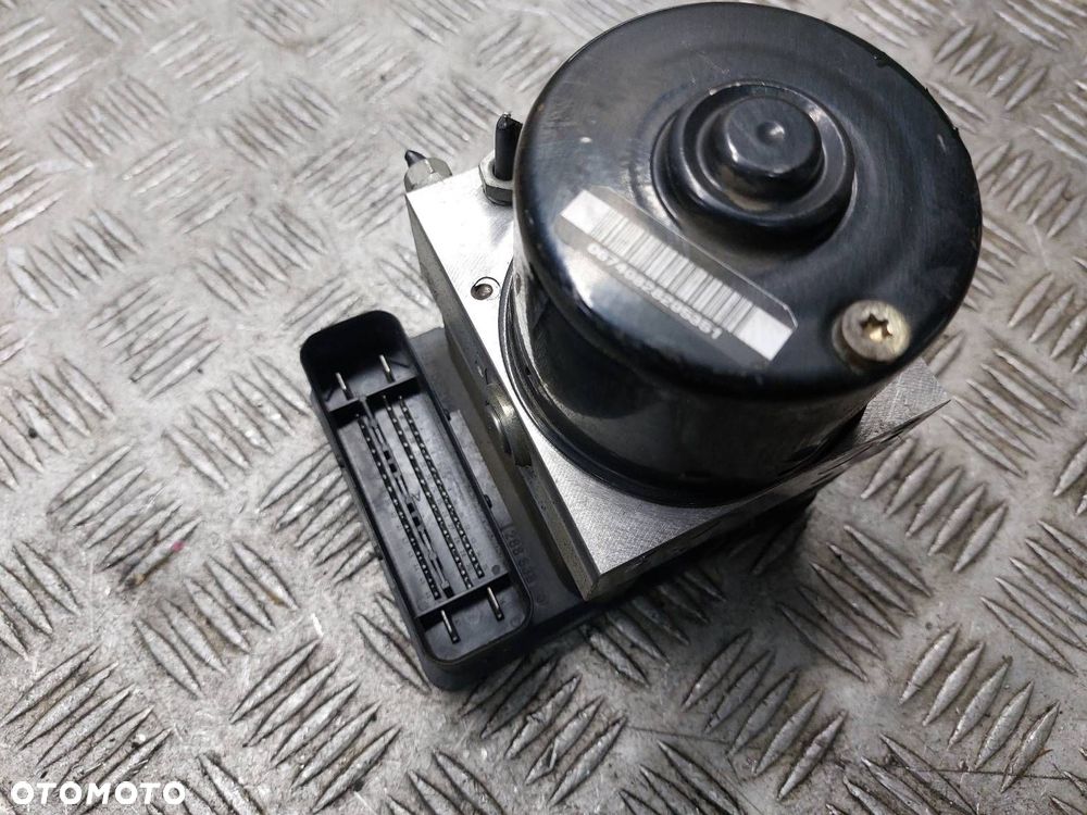 ZESTAW STARTOWY VOLVO V50 I 2.0 D 30729518 8690720 30737155 30672503 - 15
