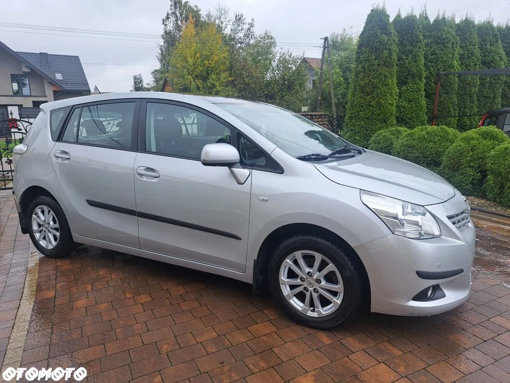 Toyota Verso 1.8 5-Sitzer Edition S+ - 15