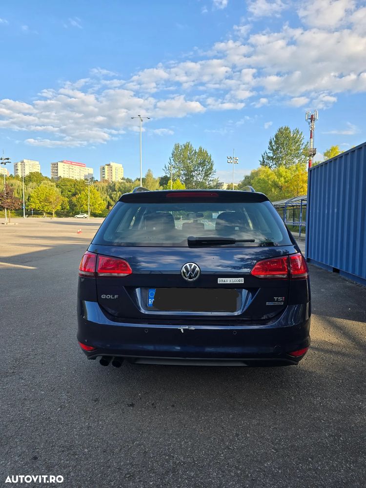 Volkswagen Golf - 5