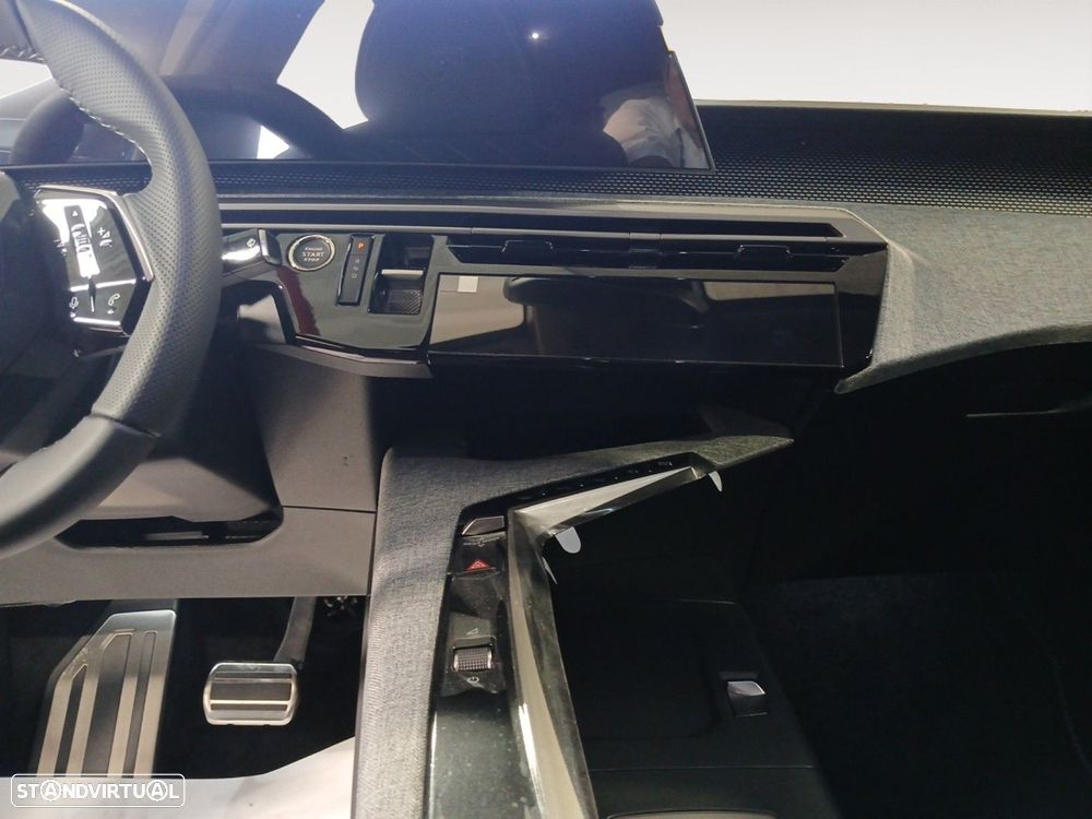 Peugeot E-3008 73 kWh Dual Motor Launch Edition - 11