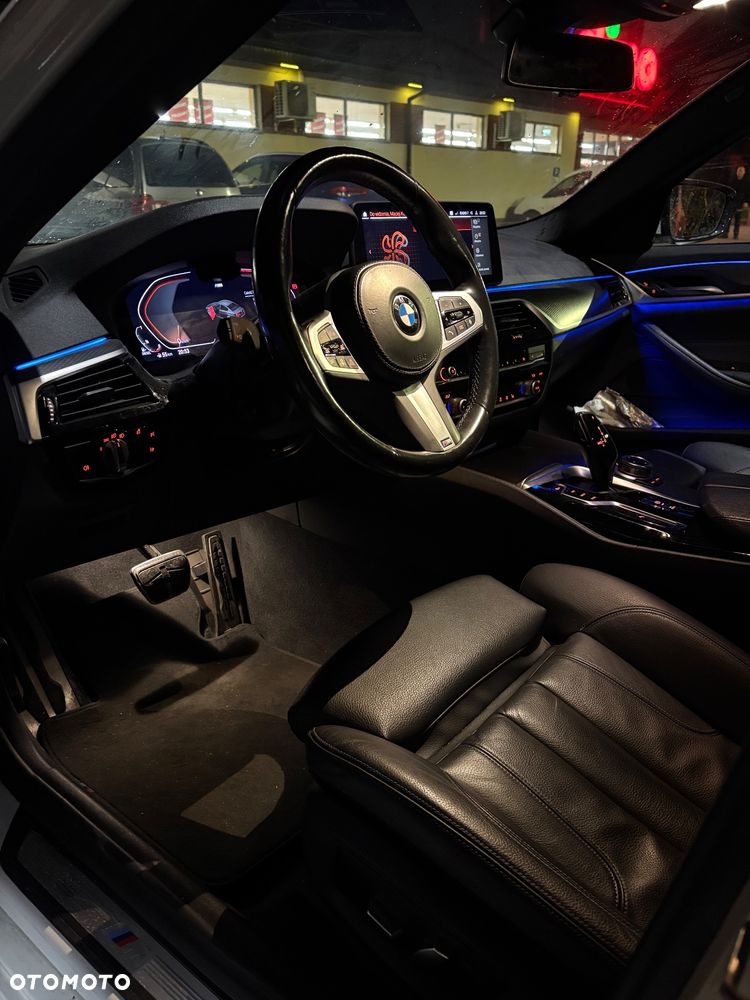 BMW Seria 5 520d xDrive MHEV M Sport sport - 15