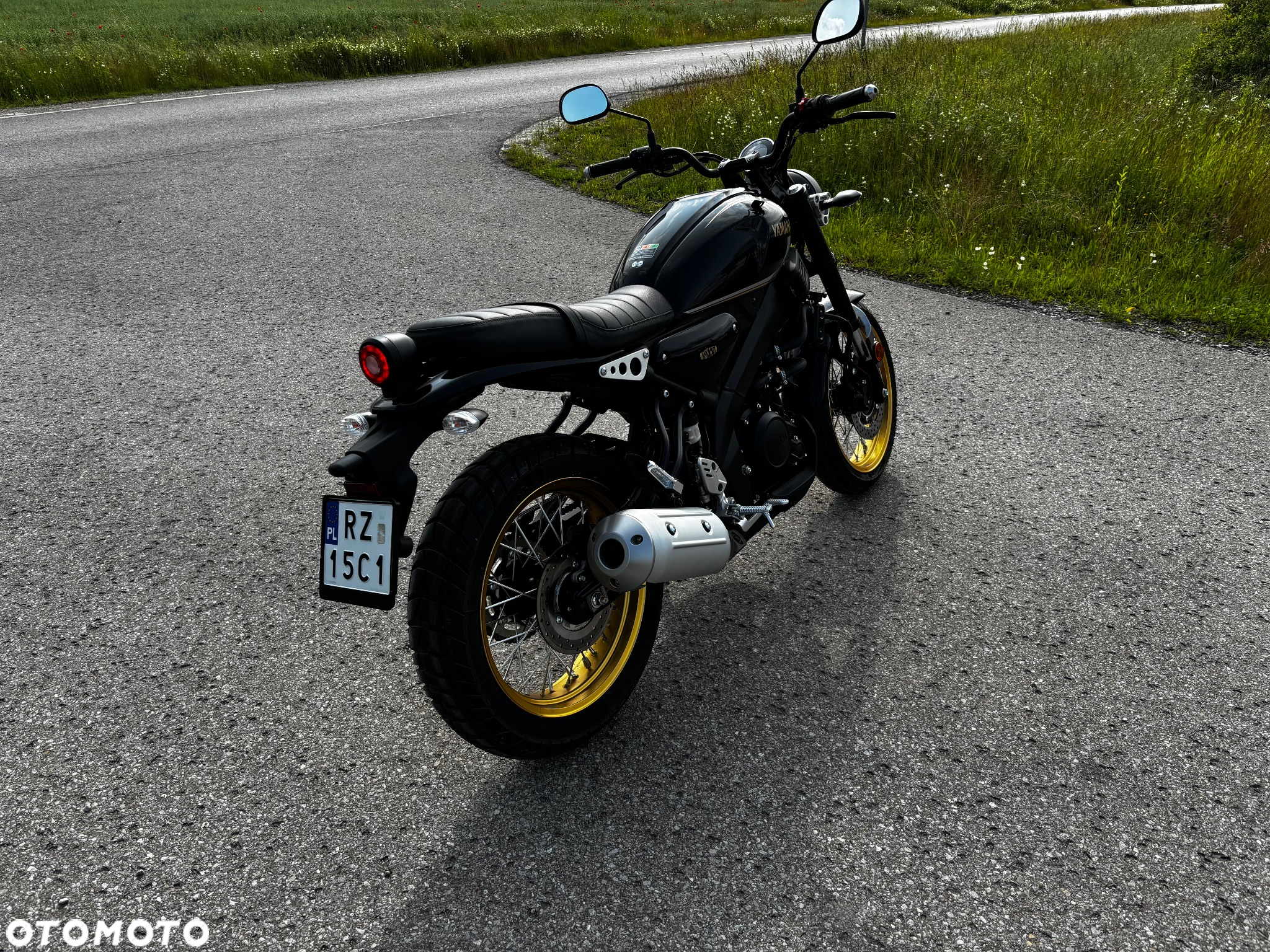 Yamaha XSR - 5