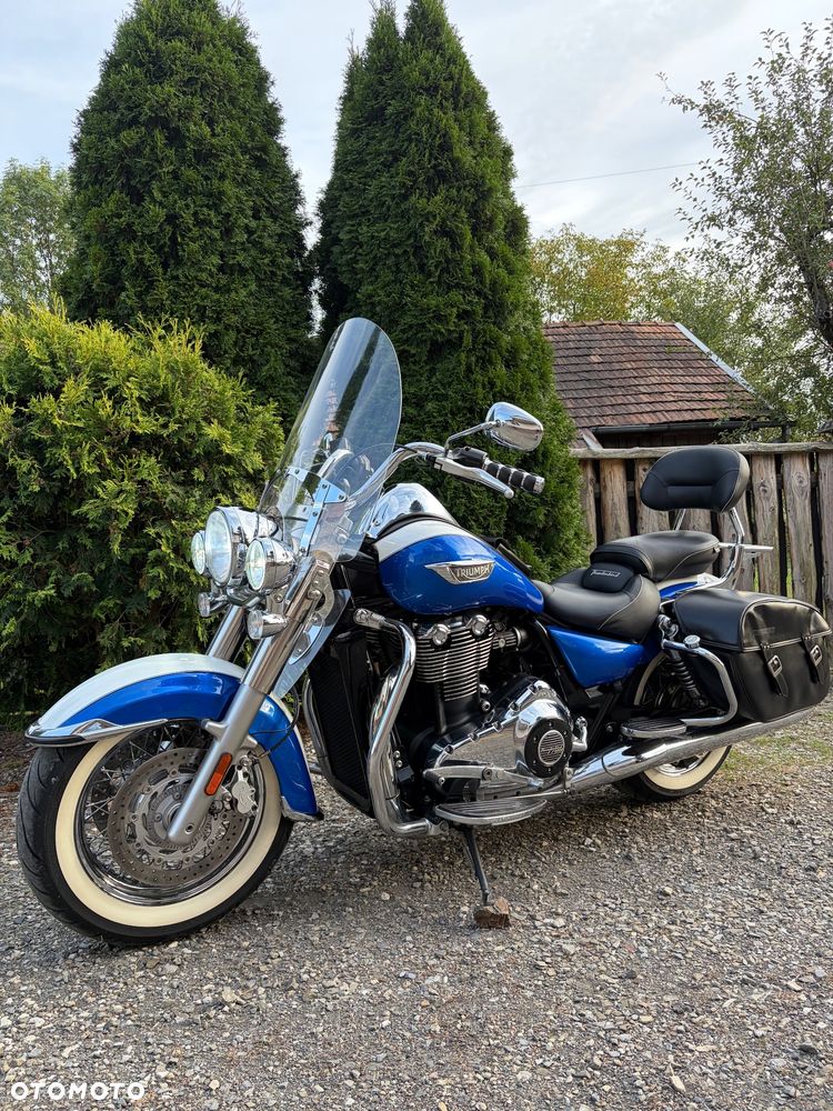 Triumph Thunderbird - 10