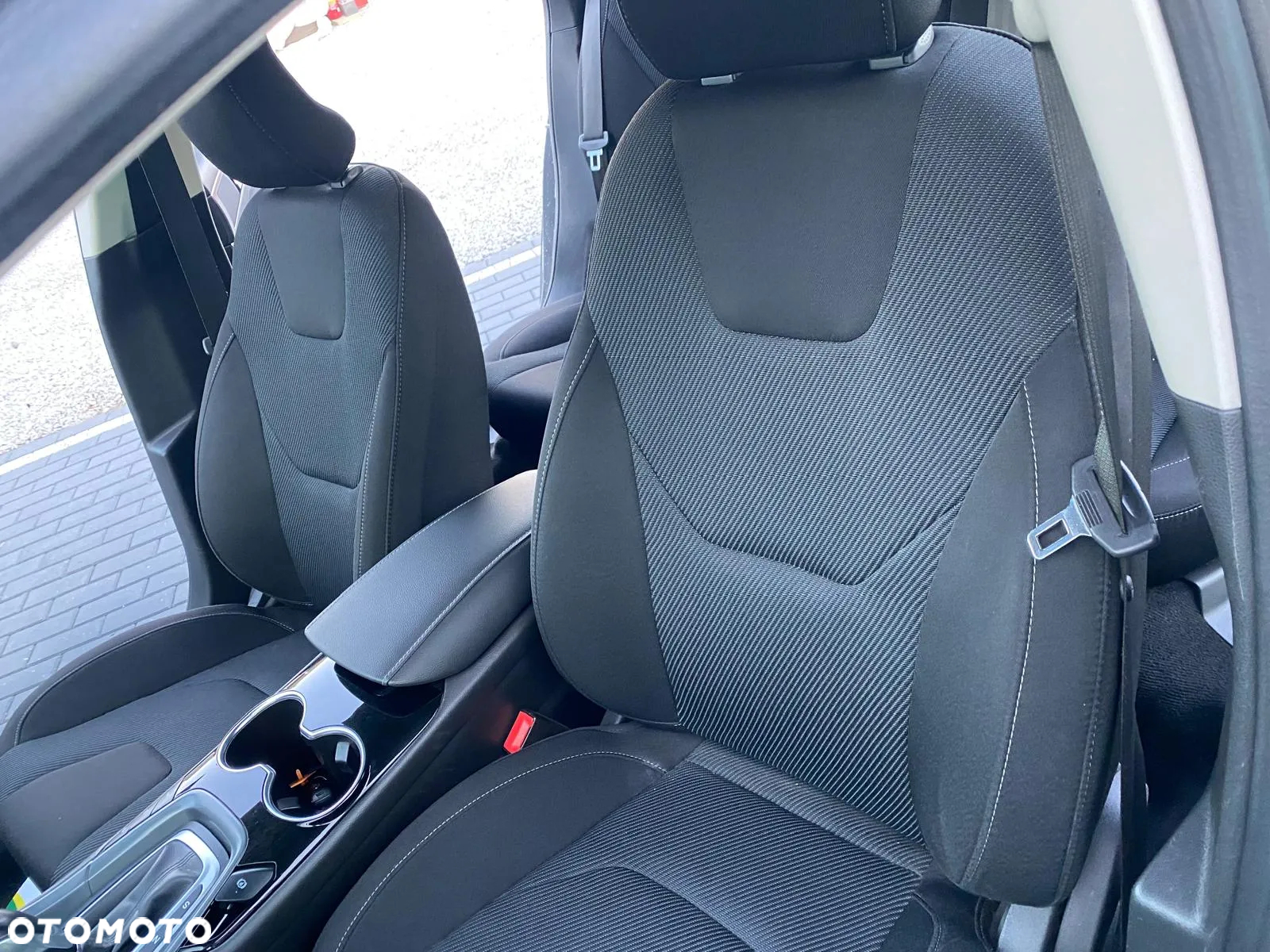 Ford Mondeo 2.0 EcoBlue Titanium - 17