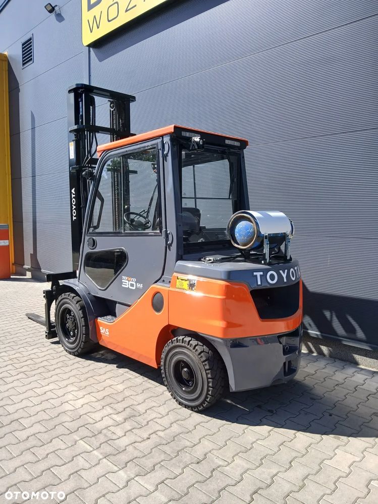 Toyota 02-8FGF30 - 5