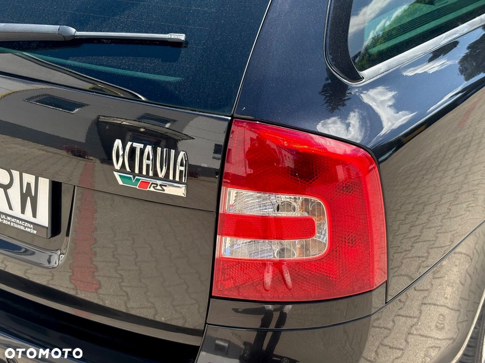 Skoda Octavia 2.0 TDI DPF DSG RS - 7