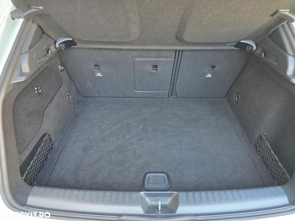 Mercedes-Benz GLA 220 CDI 7G-DCT Urban - 35