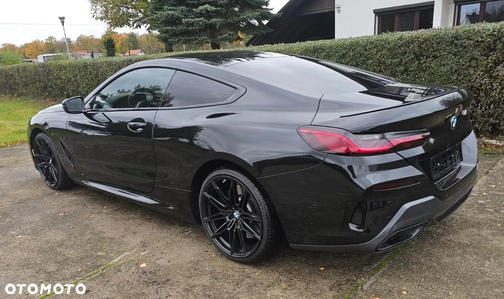 BMW Seria 8 - 10
