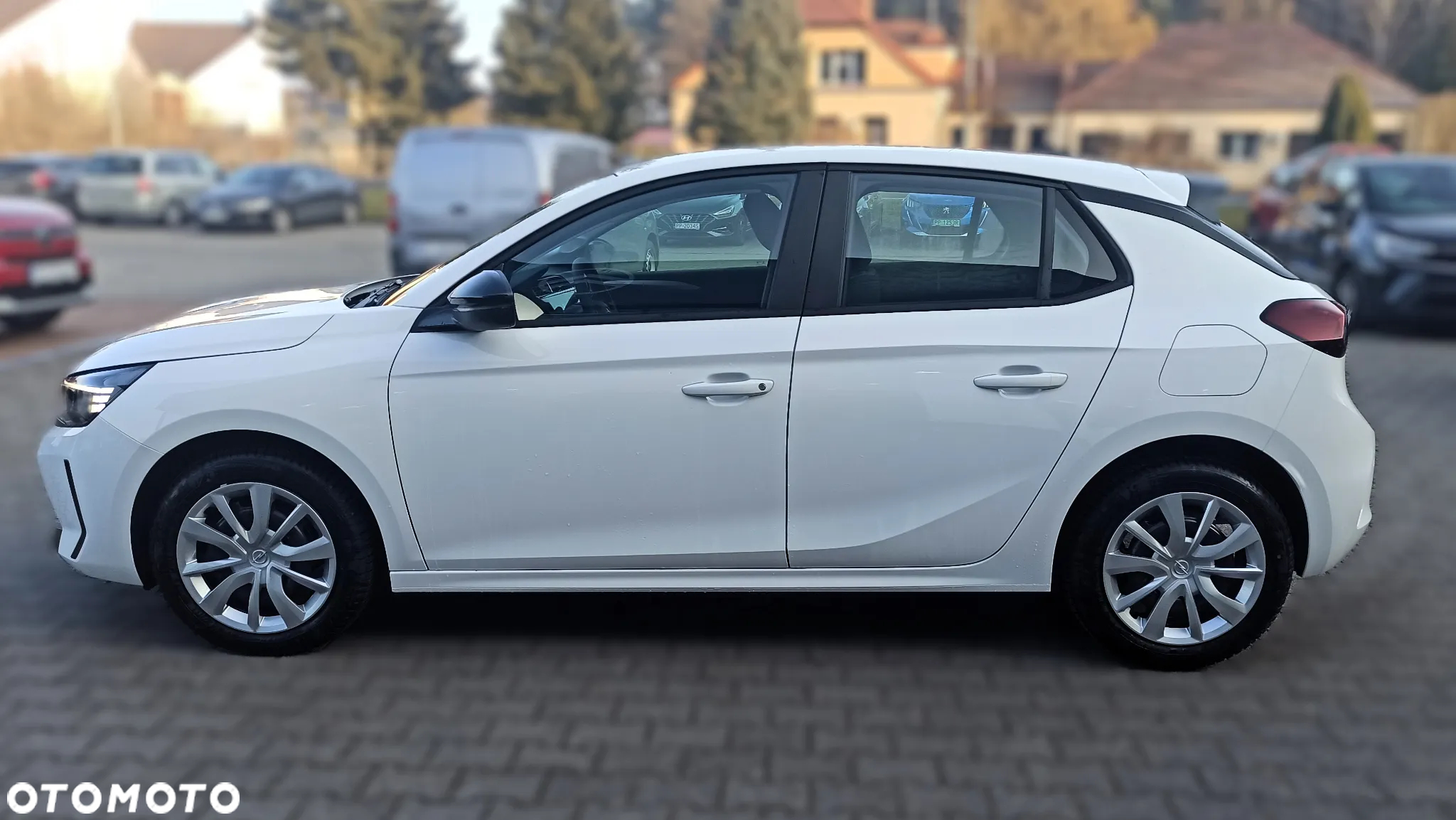 Opel Corsa 1.2 Edition S&S - 3