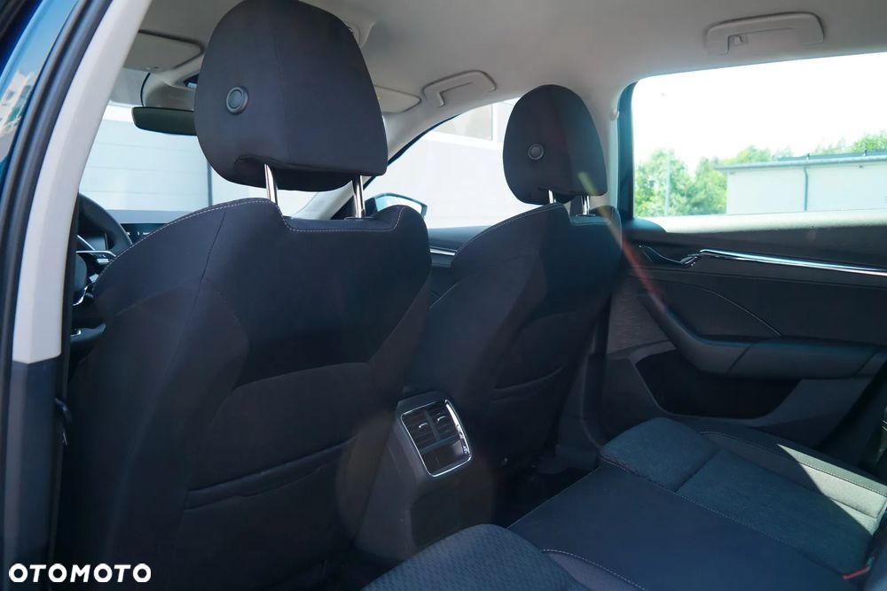 Skoda Octavia 1.5 TSI ACT Style - 10