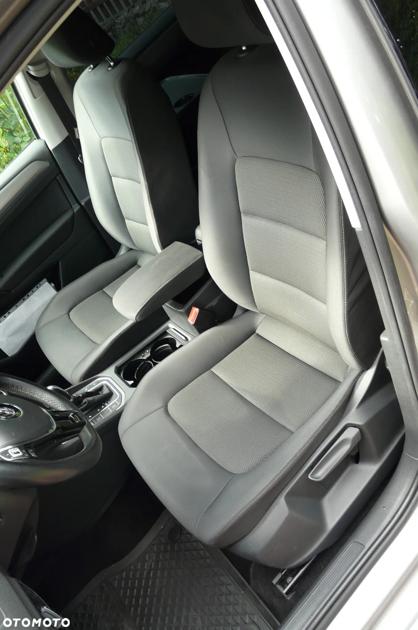Volkswagen Golf Sportsvan 1.5 TSI ACT DSG Comfortline - 12