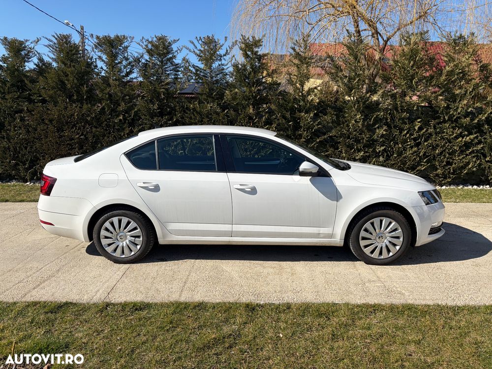 Skoda Octavia 1.0 TSI DSG Ambition - 9