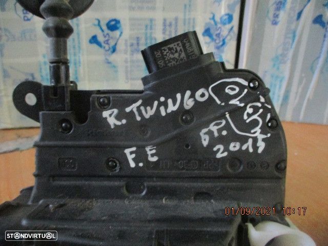 Fecho 805030700R RENAULT TWINGO 3 2015 Fe 4 Pinos RENAULT TWINGO 3 FASE 1 2018 1.0I 71CV 5P BRANCO - 2
