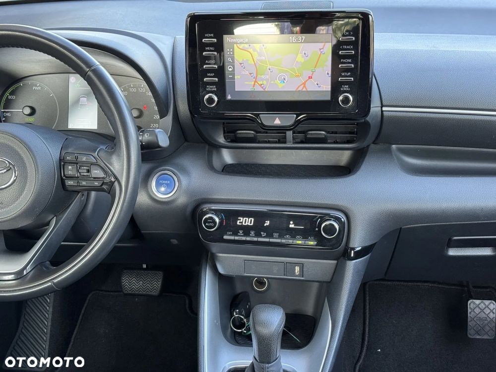 Toyota Yaris Hybrid 1.5 Premiere Edition - 10