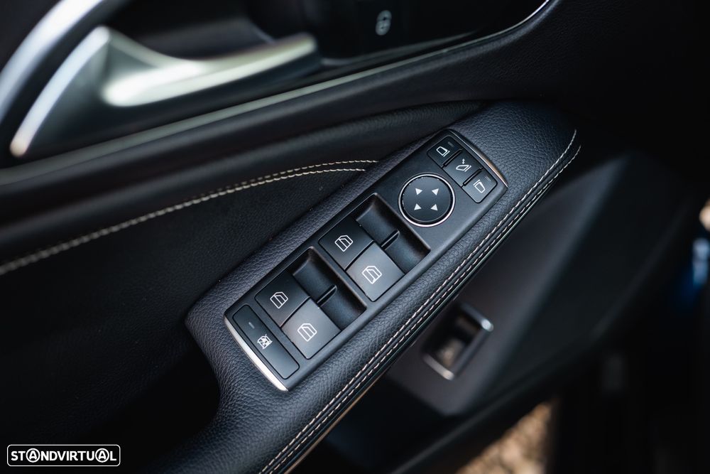 Mercedes-Benz CLA 200 Shooting Brake d Urban - 11