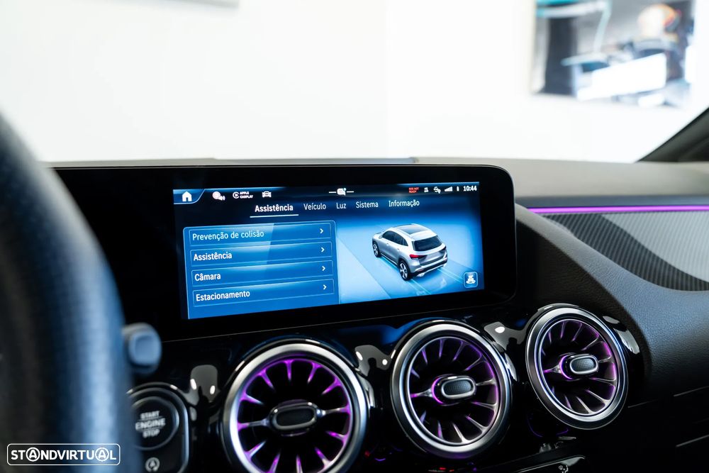 Mercedes-Benz GLA 180 d AMG Line — fotografia 19