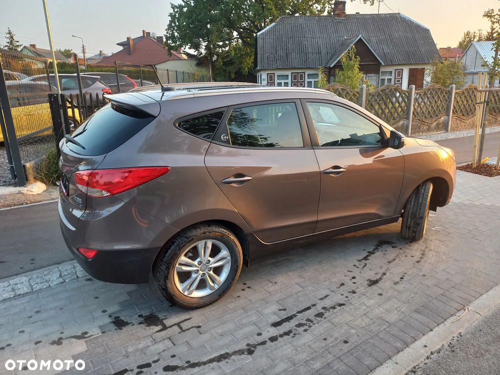 Hyundai ix35 1.7 CRDi Comfort 2WD - 11