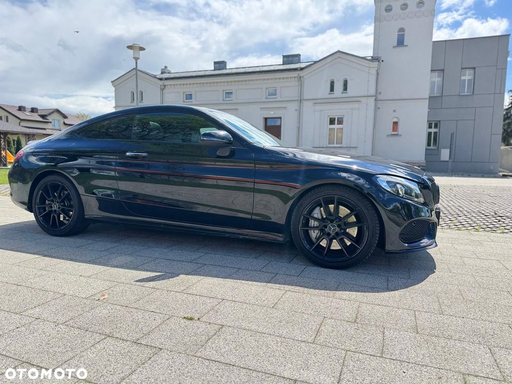 Mercedes-Benz Klasa C AMG 43 4Matic 9G-TRONIC - 12