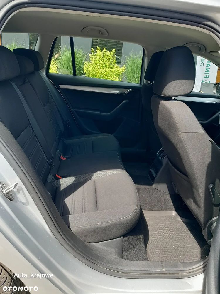 Skoda Octavia 2.0 TDI SCR Ambition - 28