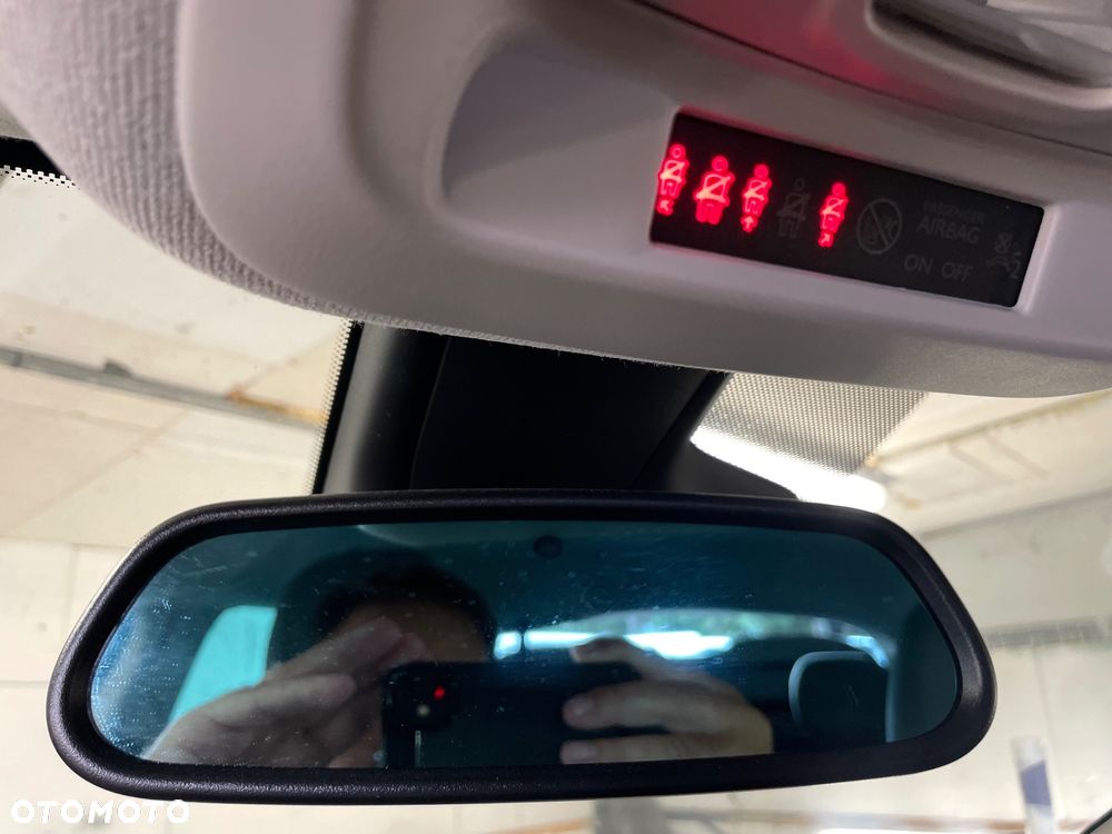 Citroën C3 Aircross PureTech 110 Stop & Start OPF SHINE - 26