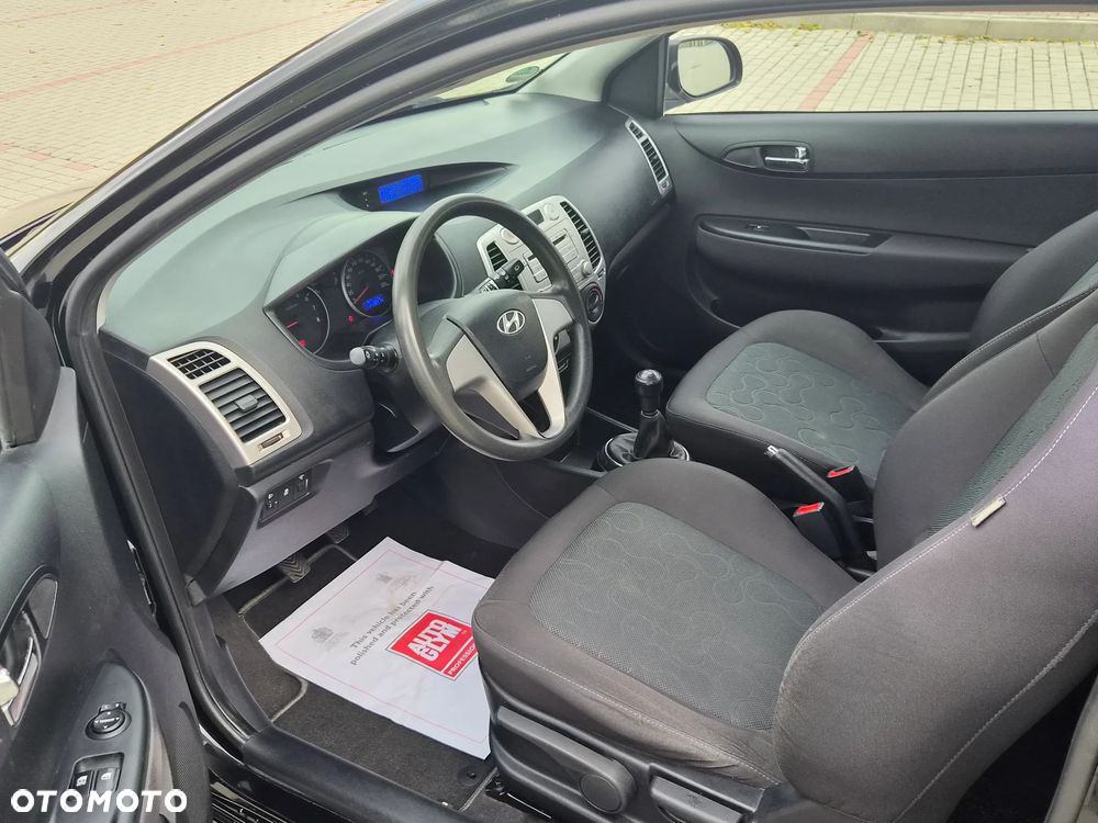 Hyundai i20 - 8