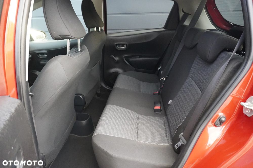 Toyota Yaris 1.33 VVT-i Executive - 10