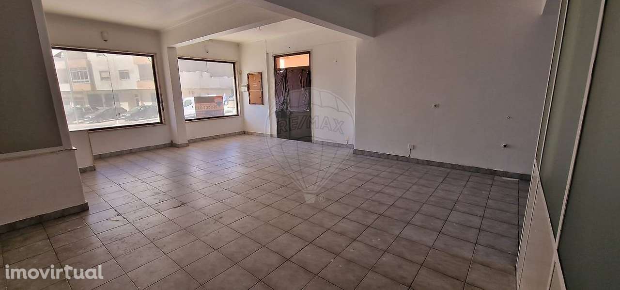 Outros - Comercial  para arrendamento - Grande imagem: 3/14