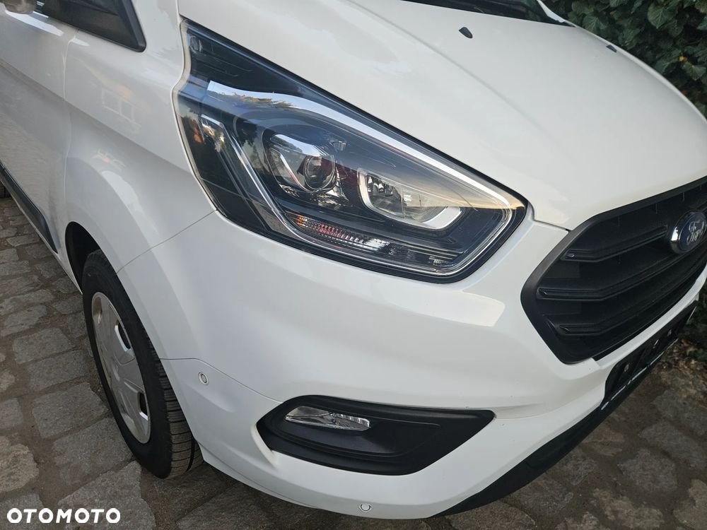 Ford Transit Custom - 9