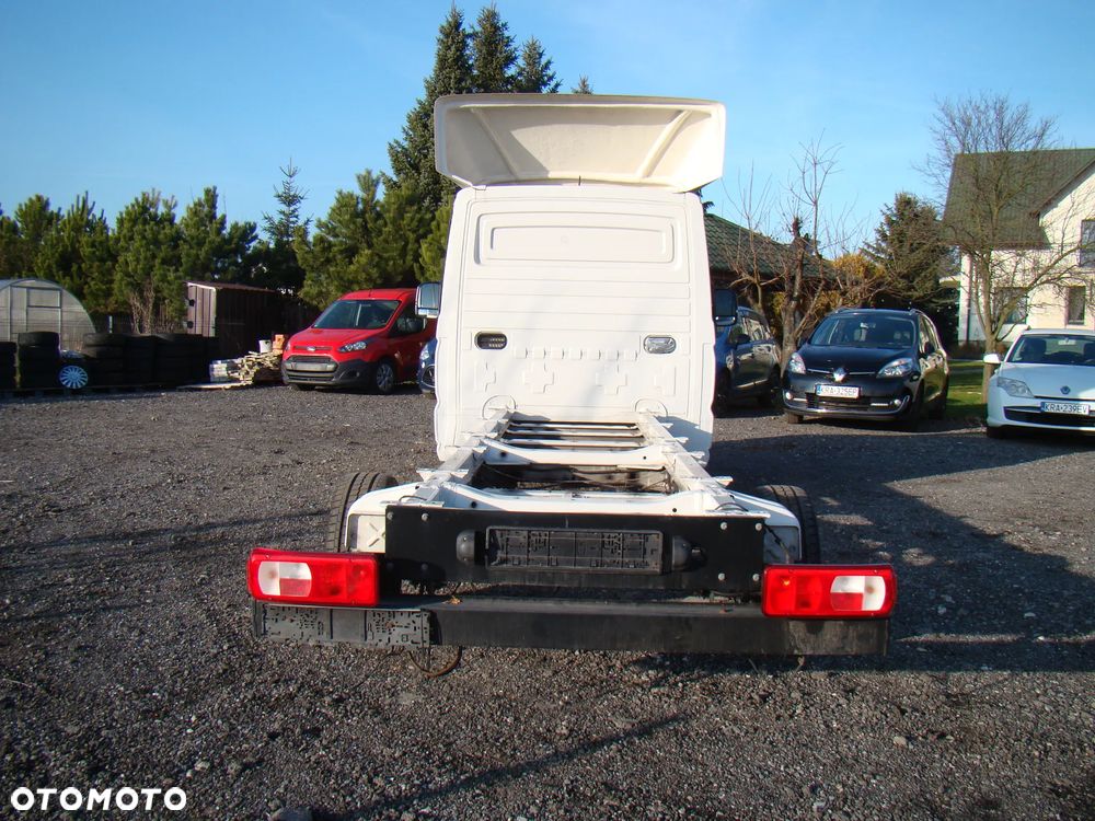 Volkswagen CRAFTER - 7