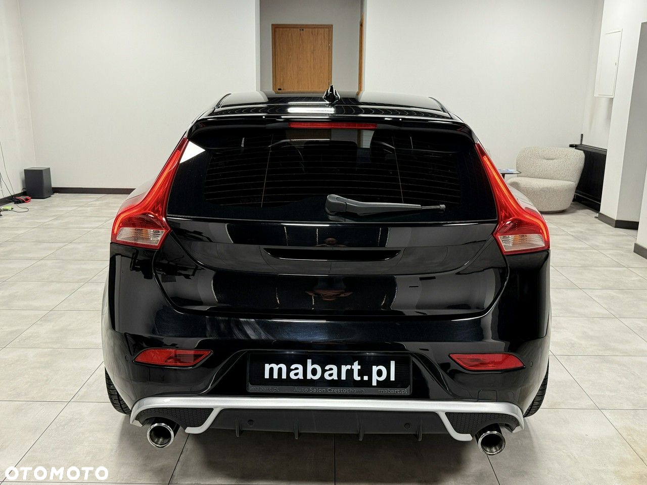 Volvo V40 D3 Drive-E SCR R-Design Momentum - 5