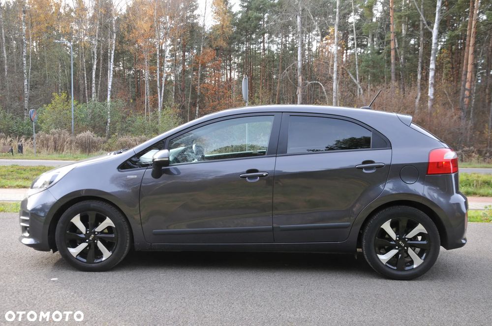 Kia Rio - 9
