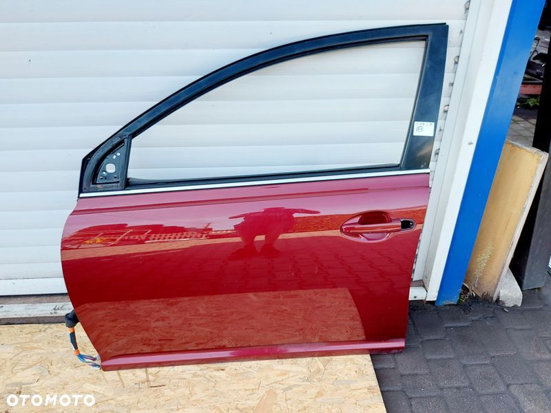 TOYOTA AVENSIS T25 DRZWI LEWY PRZÓD LEWE PRZEDNIE 3M8 - 1