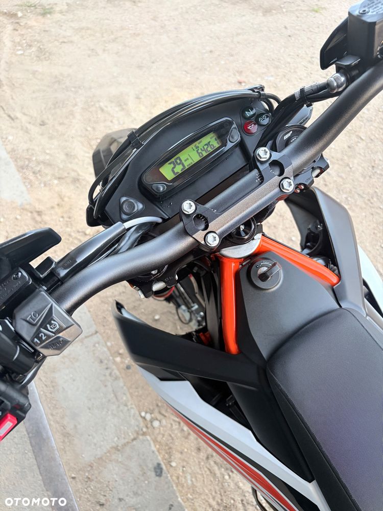 KTM SMC 690 - 3