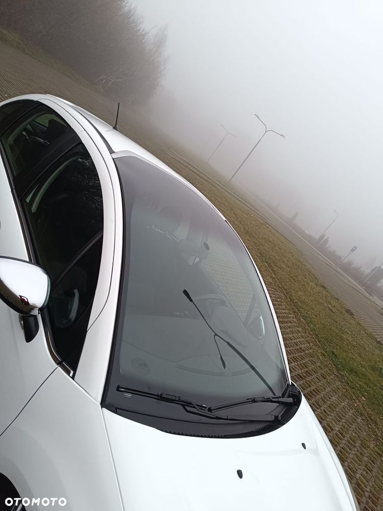 Citroën C3 Pure Tech (VTi) 82 Exclusive - 10