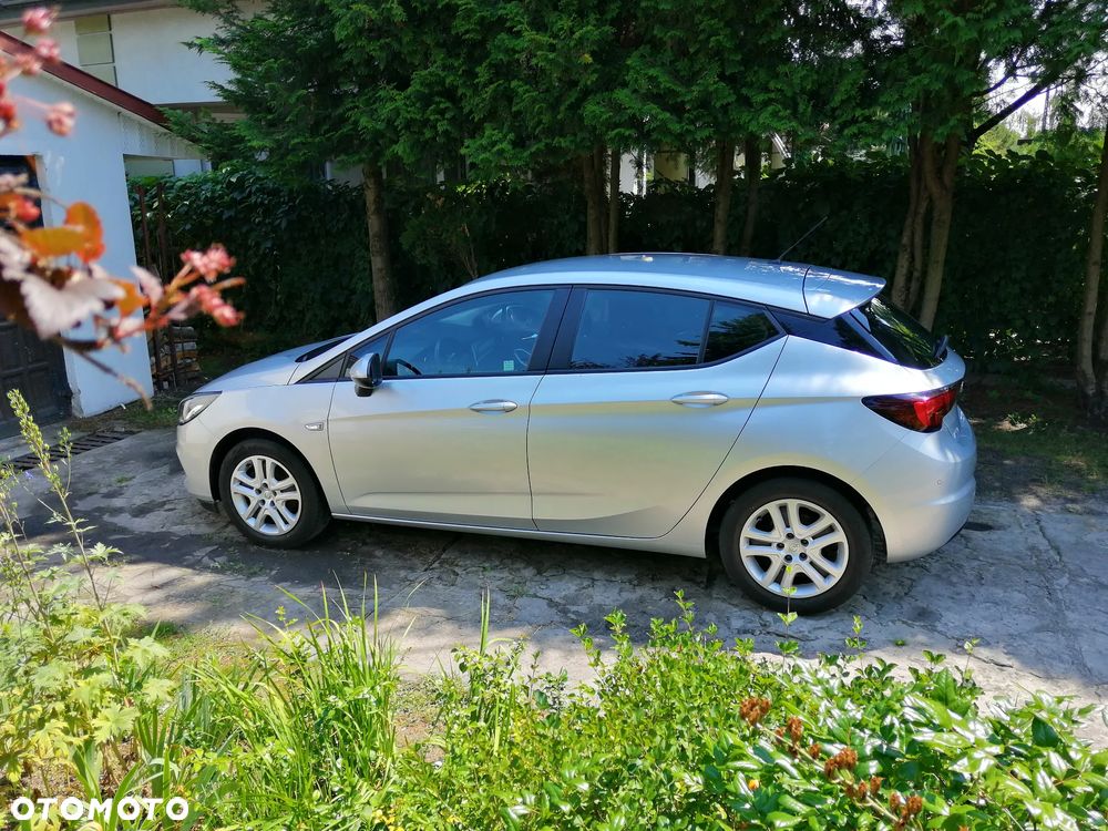 Opel Astra 1.2 T Elegance S&S - 2