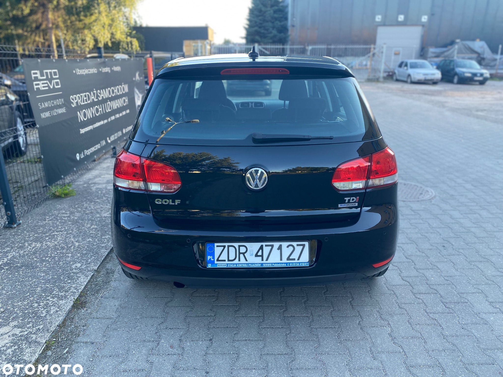 Volkswagen Golf 1.6 TDI DPF BlueMotion Technology Comfortline - 5