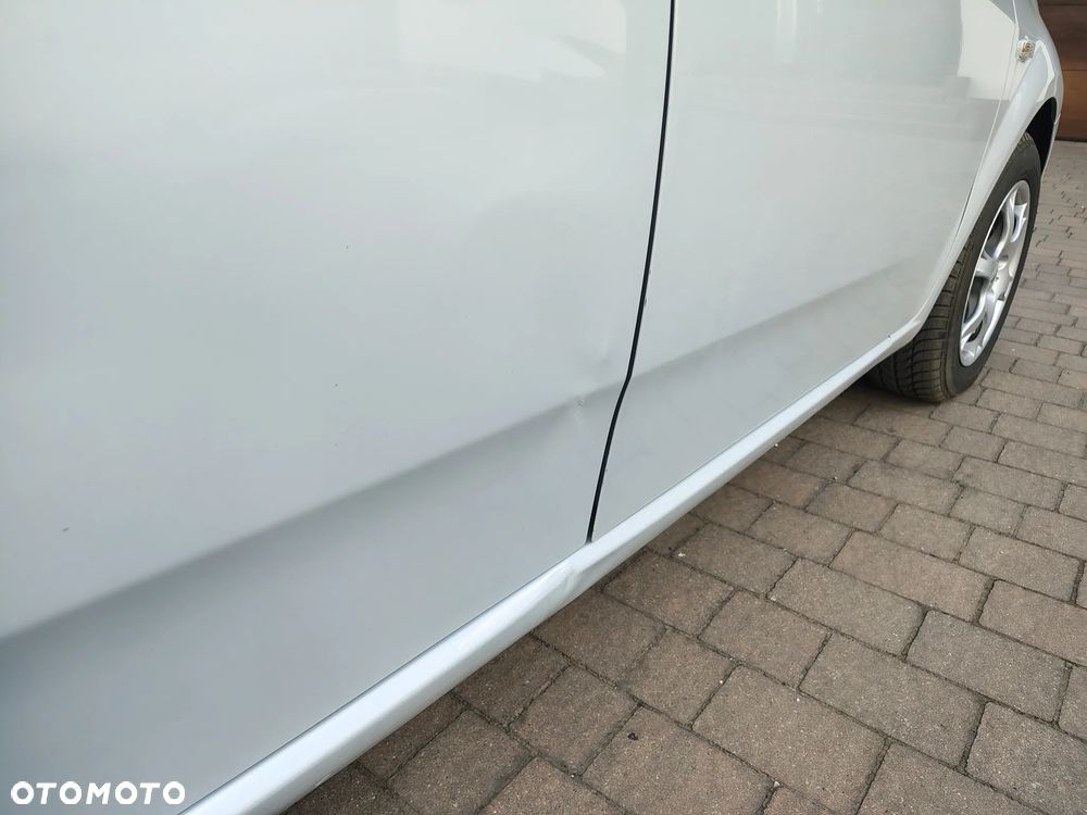 Fiat Punto 1.2 8V - 24