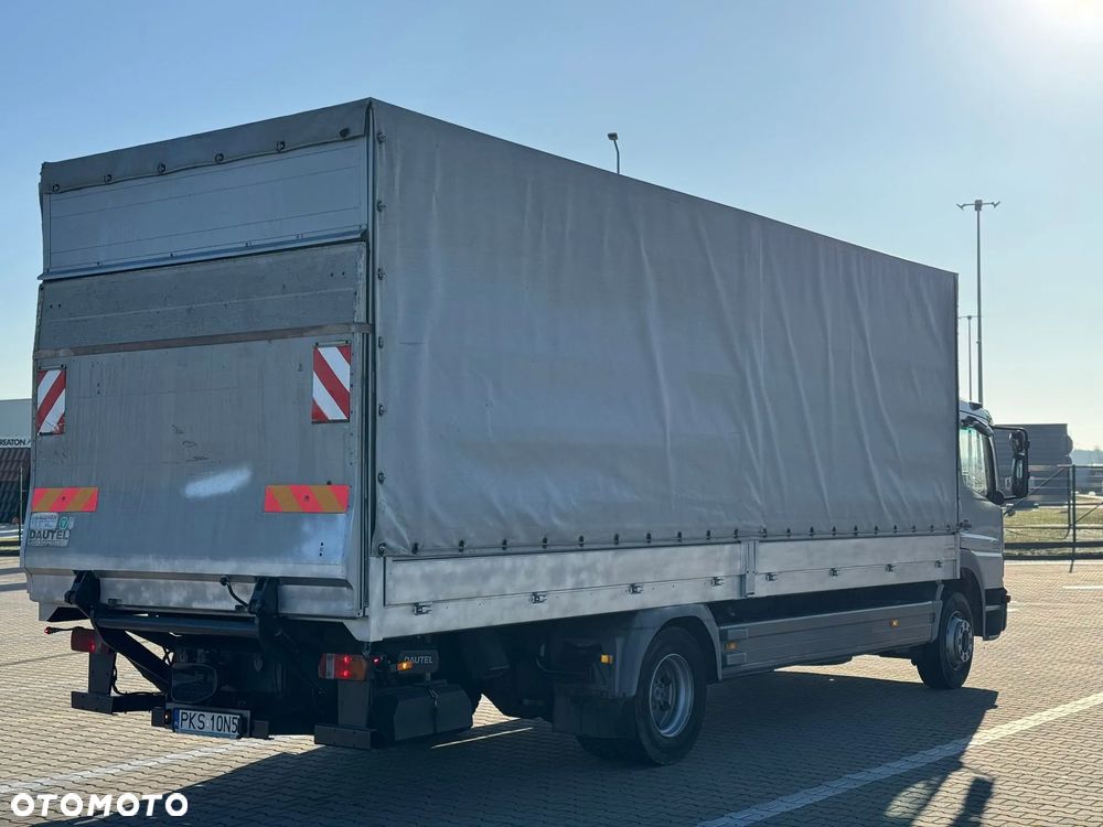 Mercedes-Benz 1223 - 4