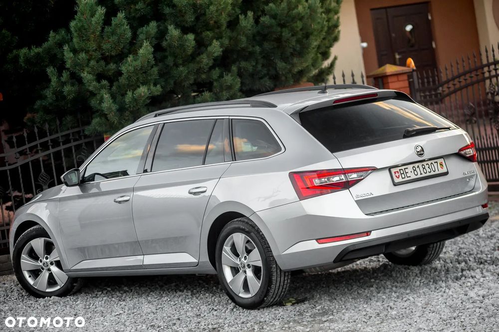 Skoda Superb 2.0 TDI 4x4 Ambition DSG - 10