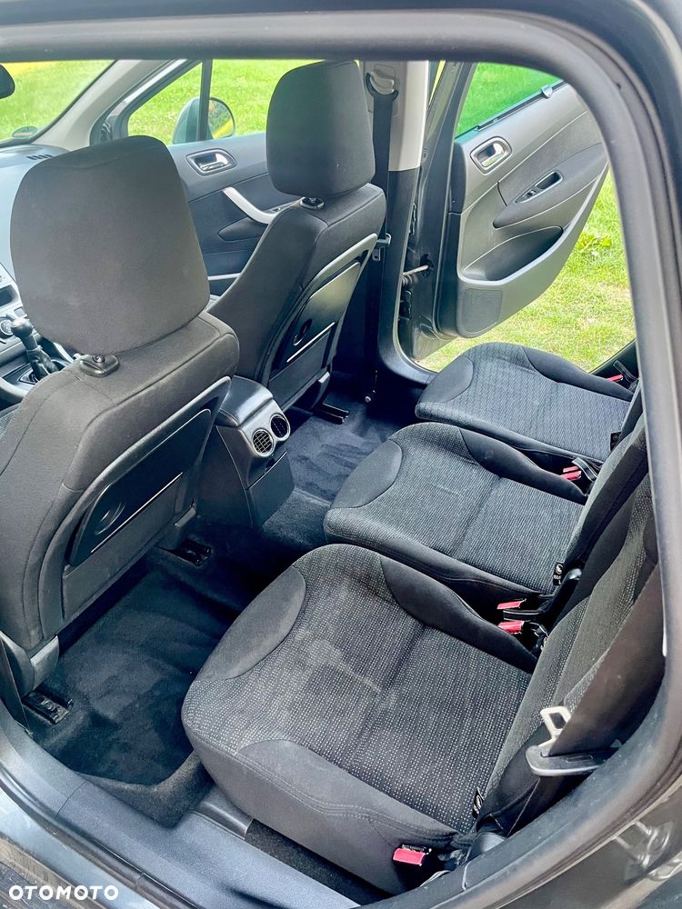 Peugeot 308 1.6 Premium - 12