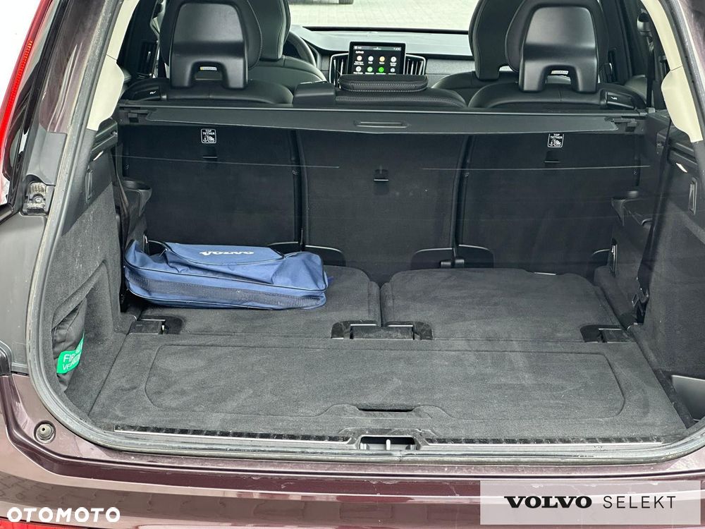 Volvo XC 90 - 19