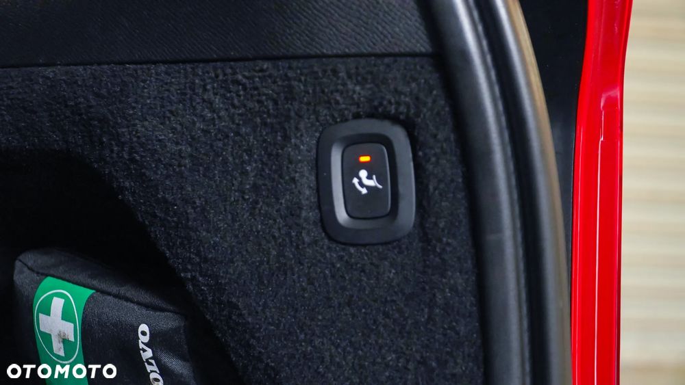 Volvo XC 90 T8 AWD Twin Engine Geartronic Inscription - 28