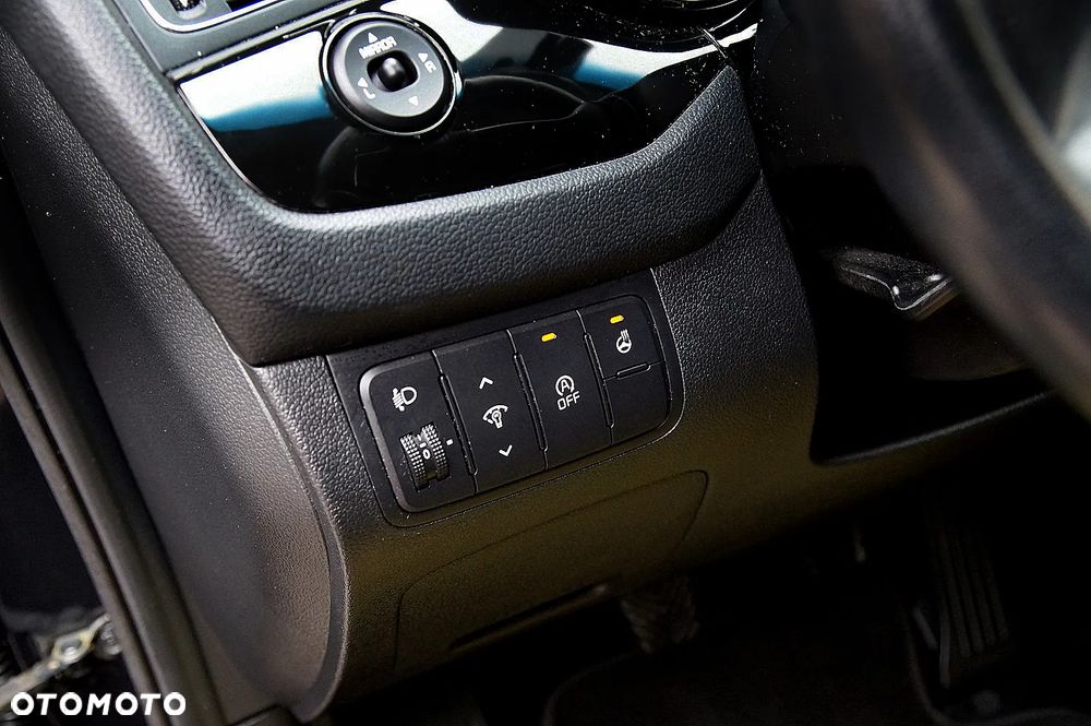 Kia Ceed 1.4 CVVT ISG Dream Team Edition - 16