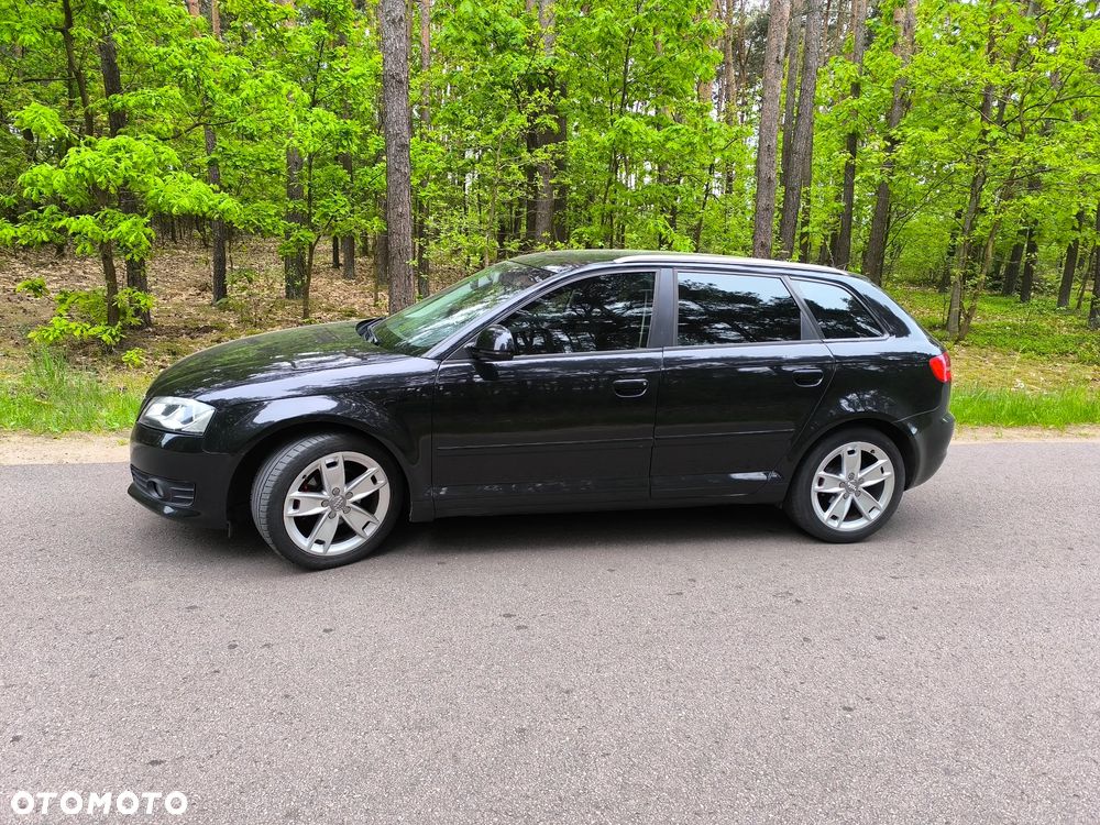 Audi A3 Sportback 1.6 TDI DPF Ambition - 7